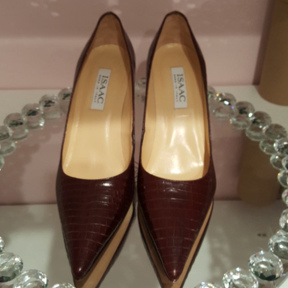Shoes - Picture 2 of 4